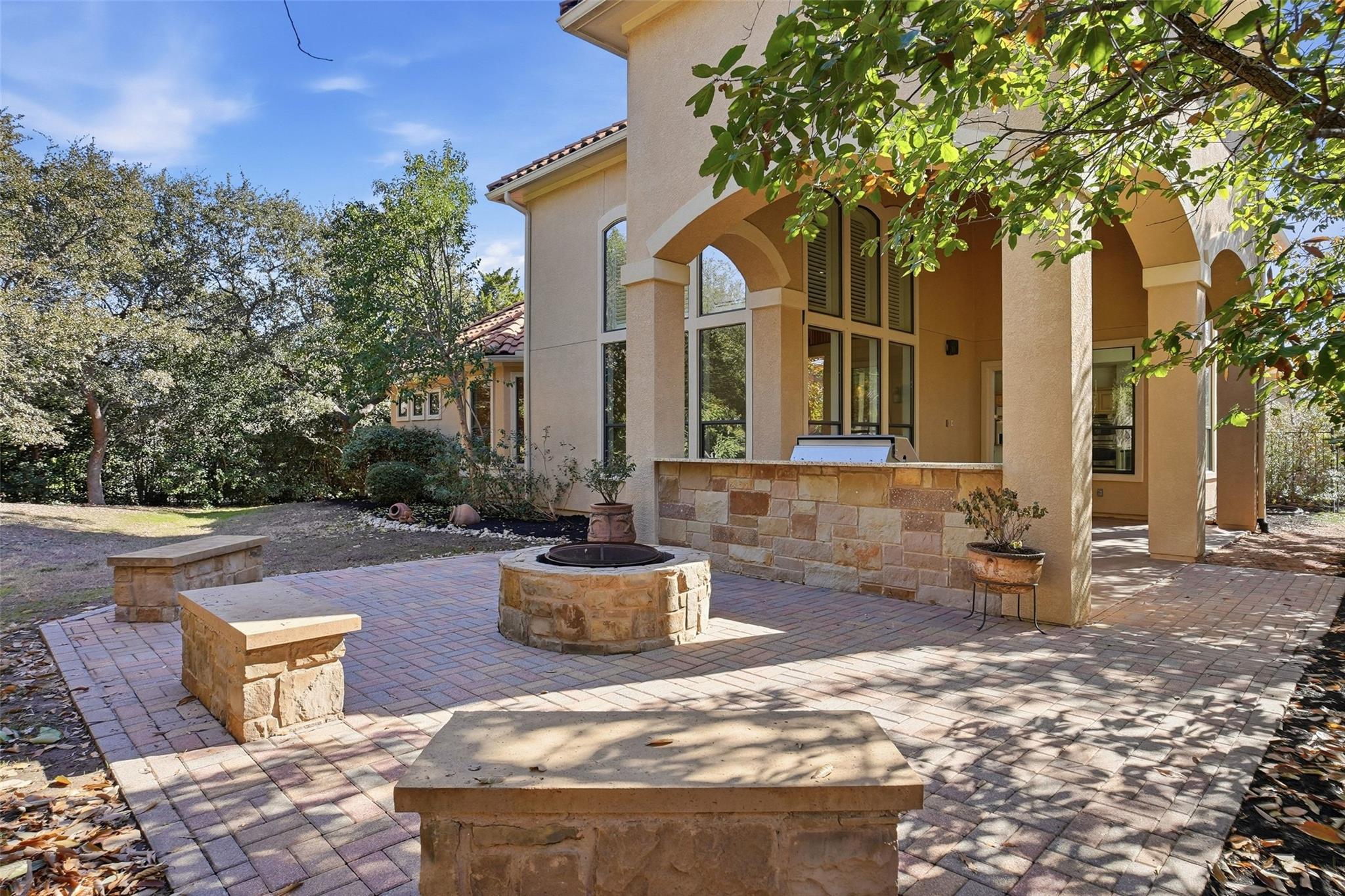 2312 Lakehurst Road Spicewood TX 78669