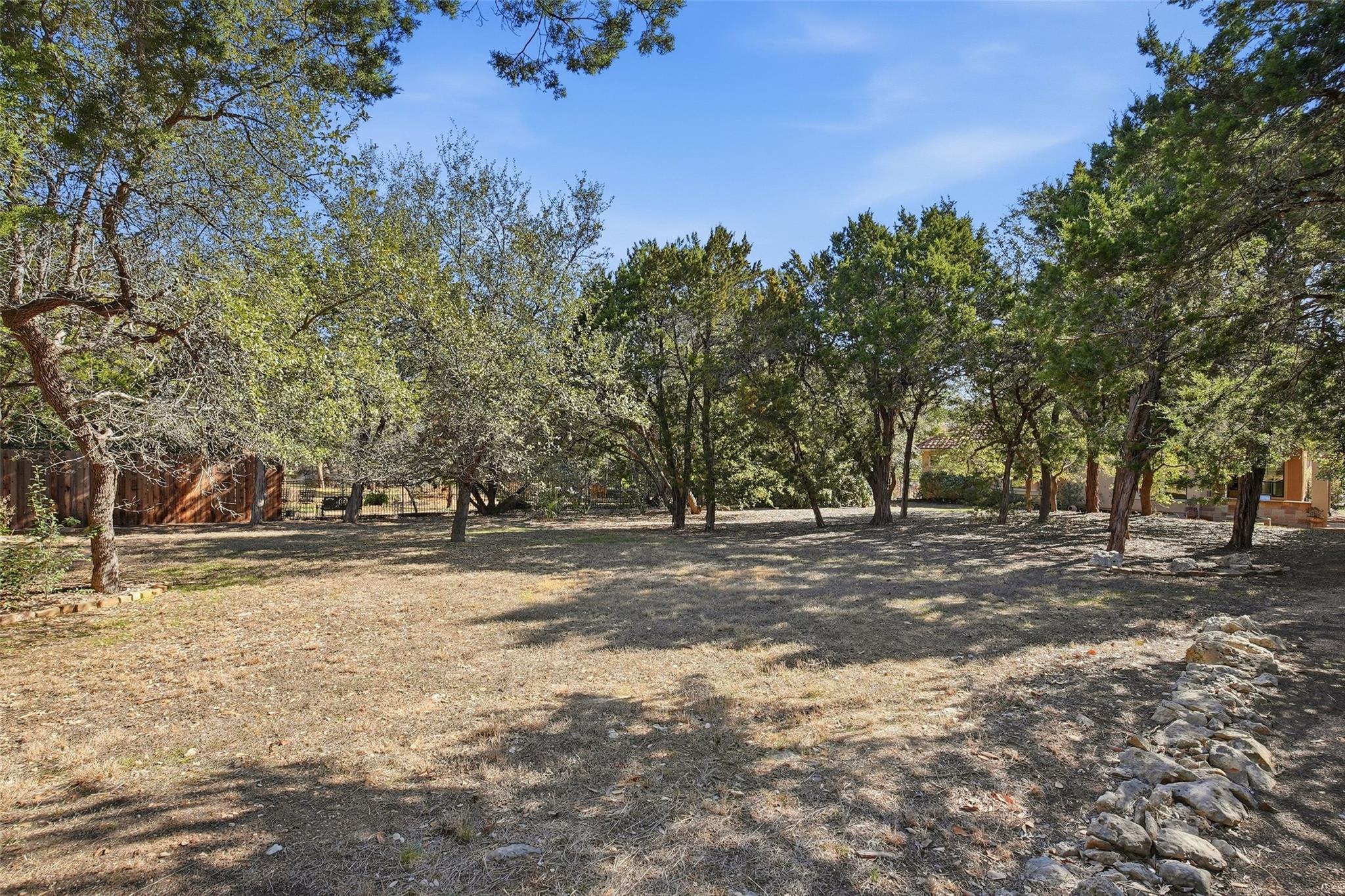 2312 Lakehurst Road Spicewood TX 78669