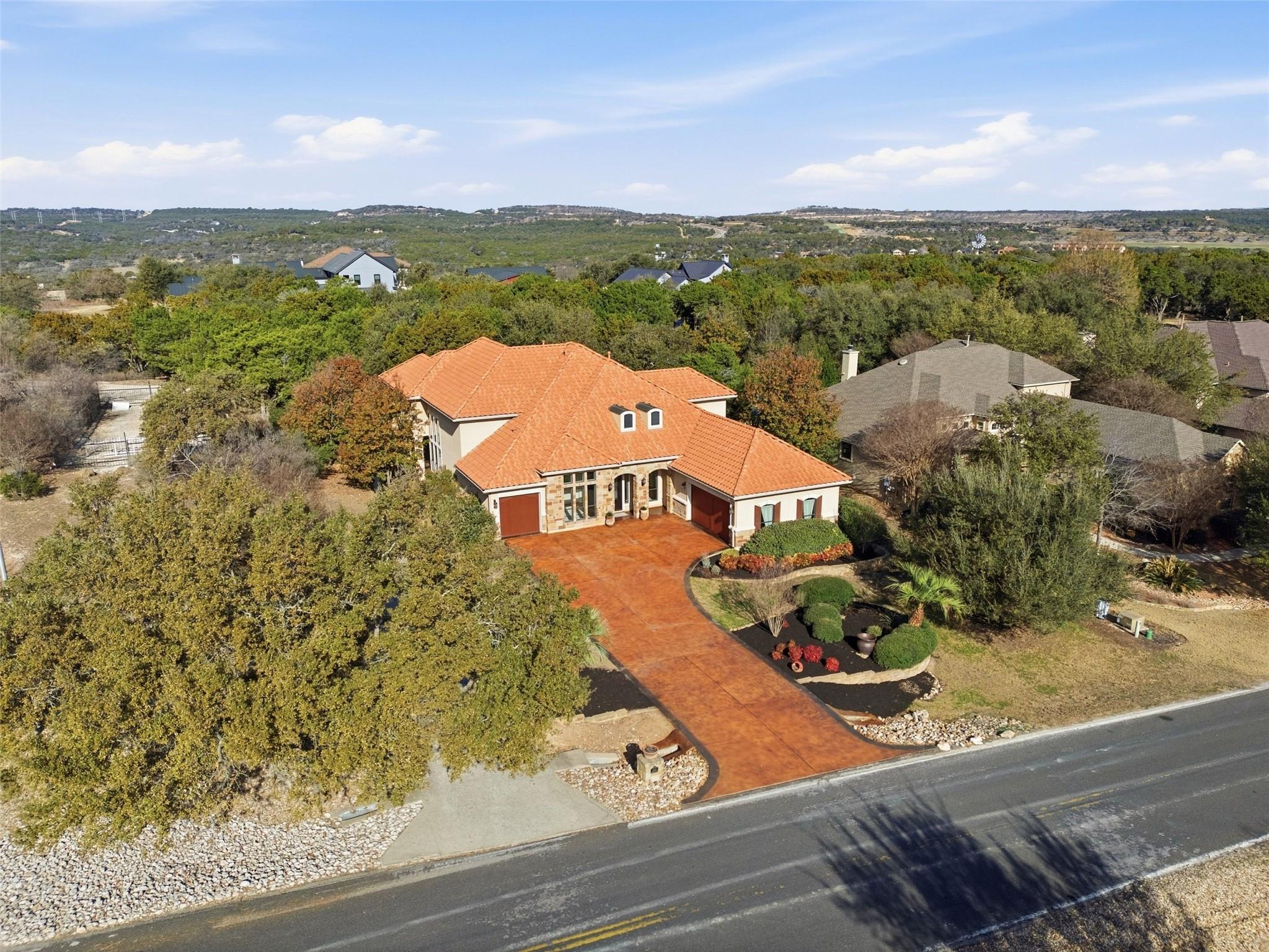 2312 Lakehurst Road Spicewood TX 78669