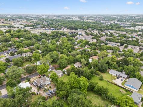 6902 Notre Dame Drive Austin TX 78723