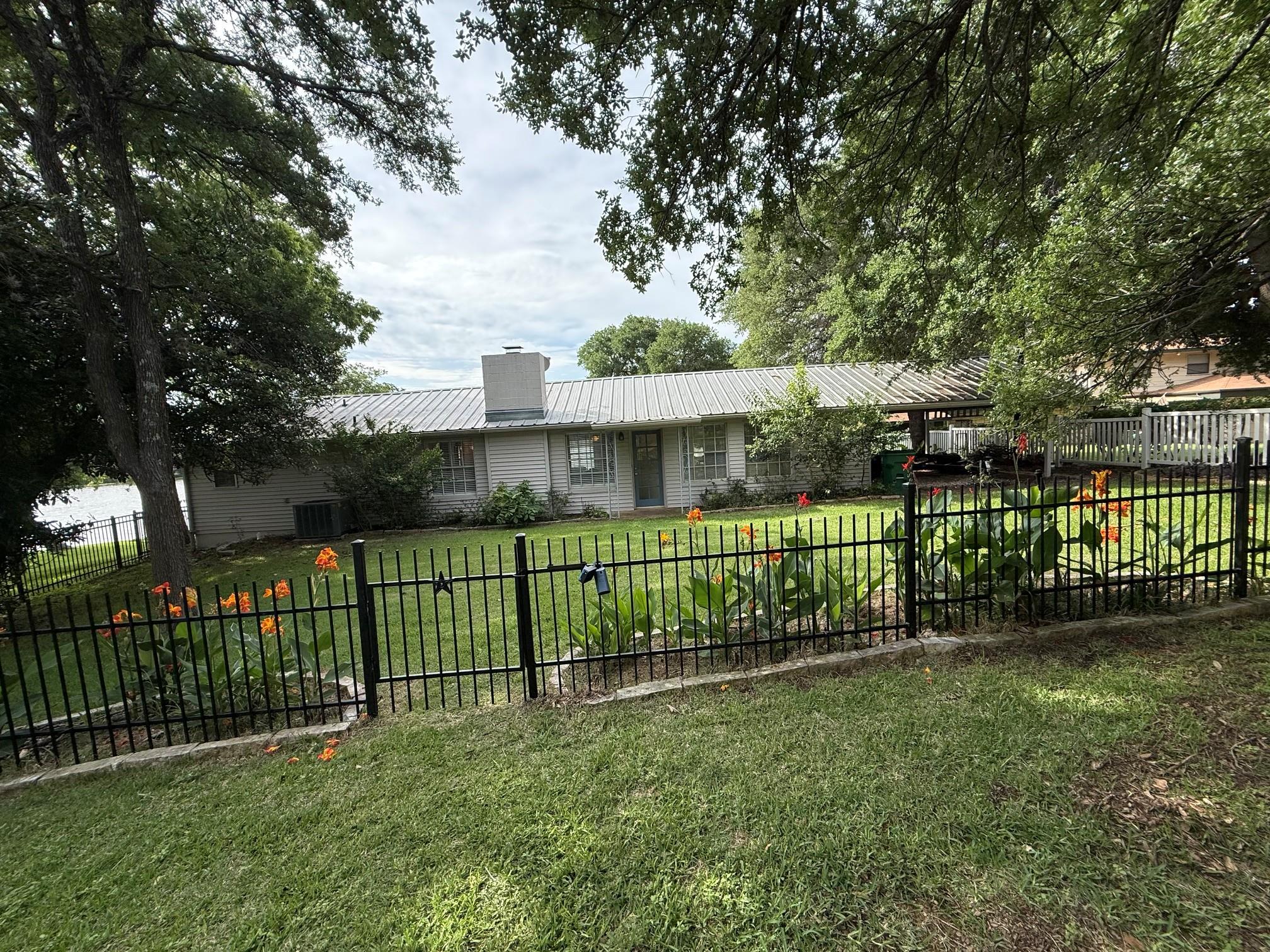 110 Bluebonnet Circle Burnet TX 78611