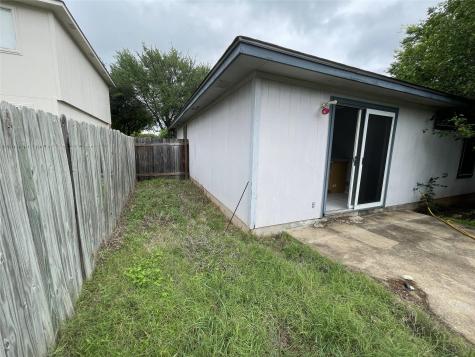 110 Brentwood Drive Leander TX 78641