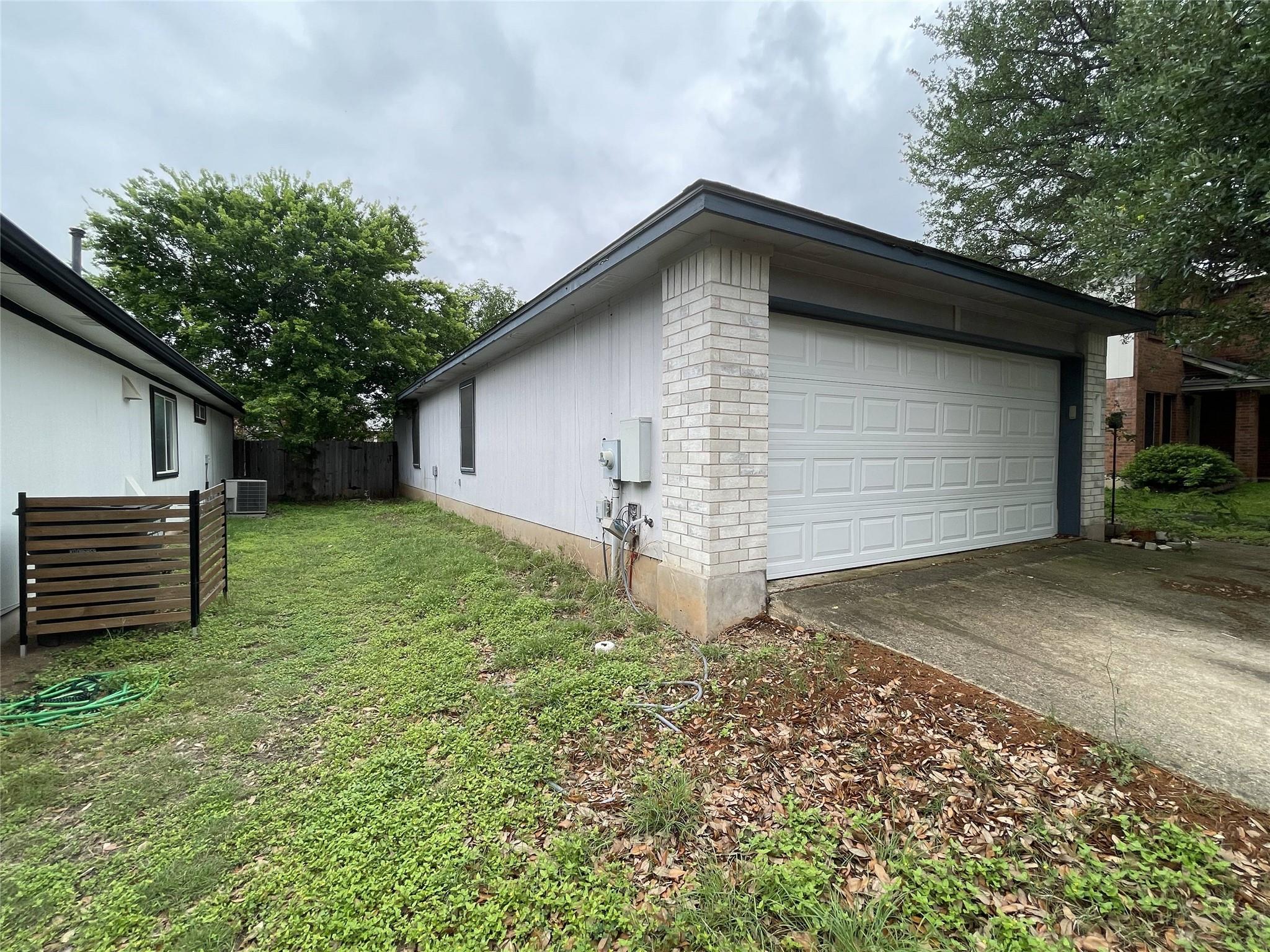 110 Brentwood Drive Leander TX 78641