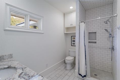 100 S Waterway Drive Kingsland TX 78639