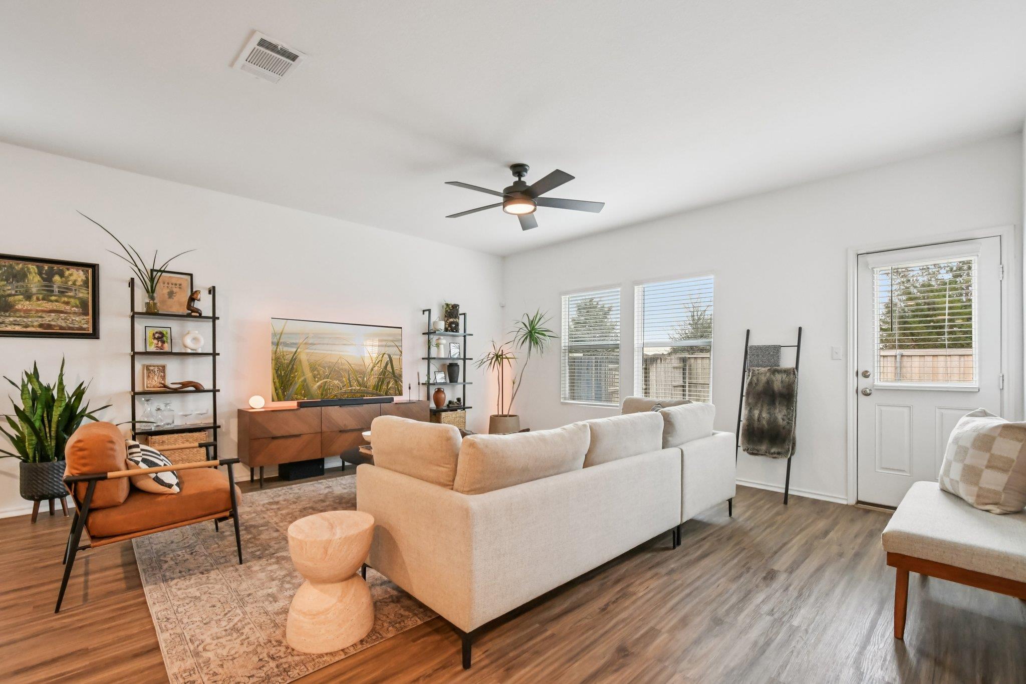 117 Badillo Way Bastrop TX 78602