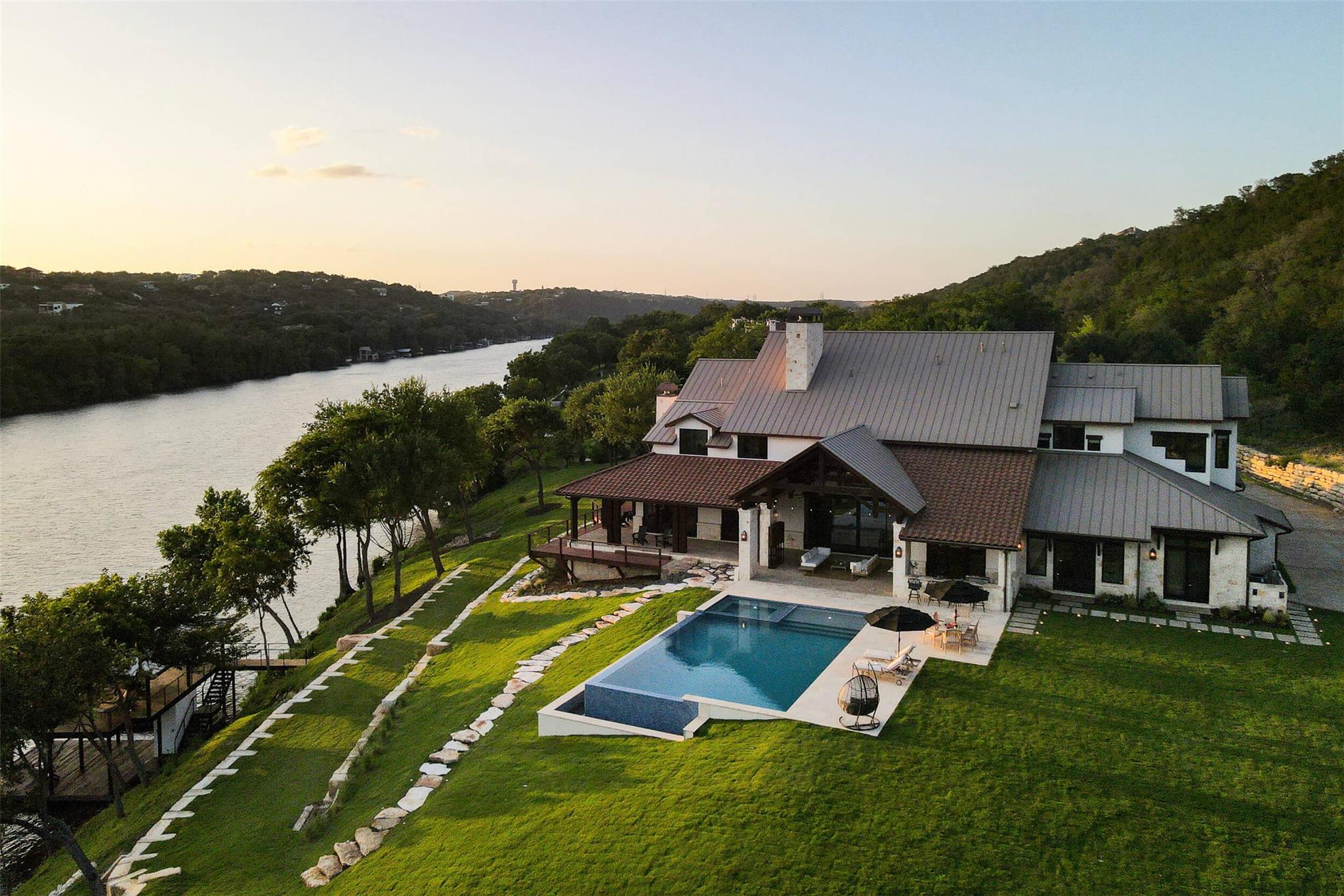 Austin TX, 15016 Flat Top Ranch Road