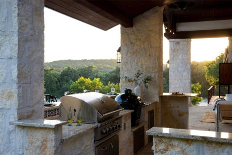 15016 Flat Top Ranch Road Austin TX 78732