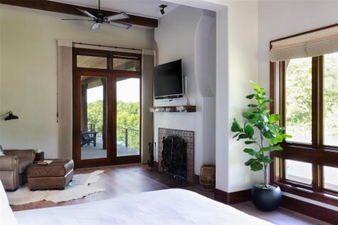 15016 Flat Top Ranch Road Austin TX 78732