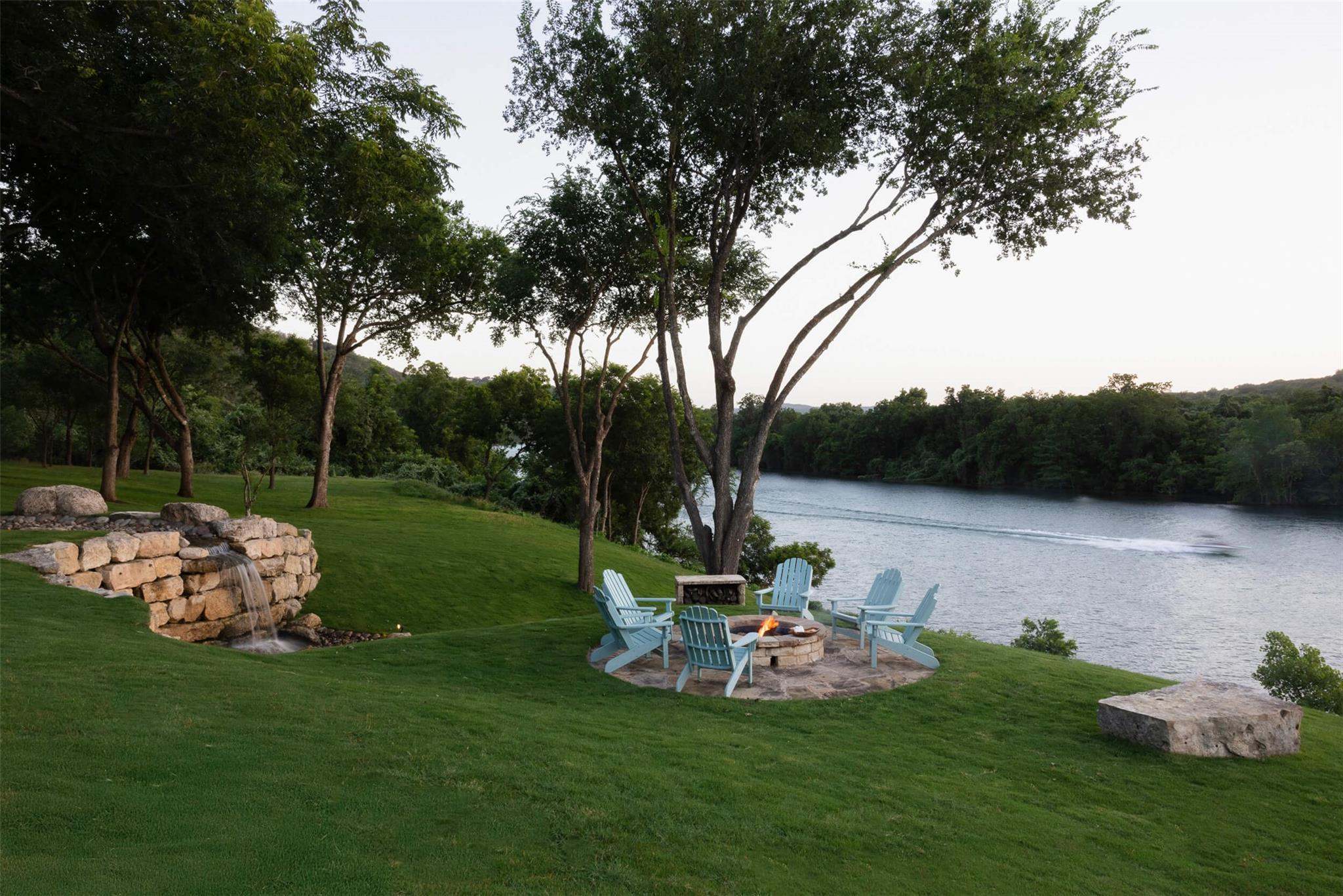 15016 Flat Top Ranch Road Austin TX 78732