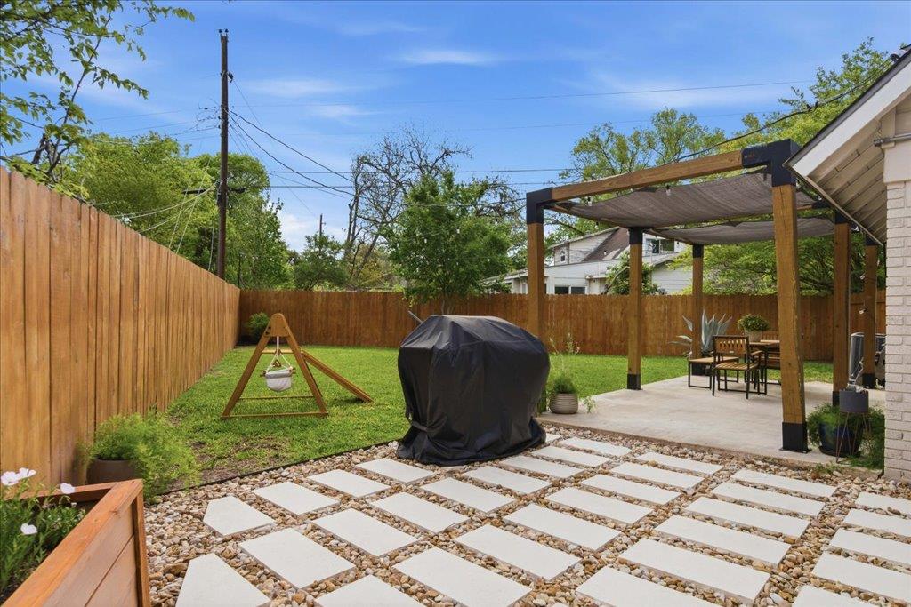 8001 Camden Drive Austin TX 78757