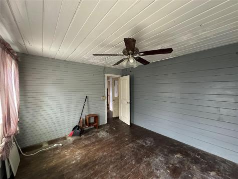102 W Mesquite Street Granger TX 76530