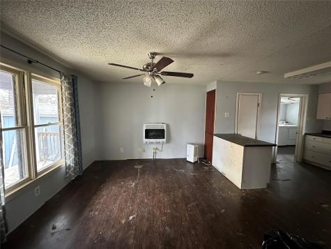 102 W Mesquite Street Granger TX 76530