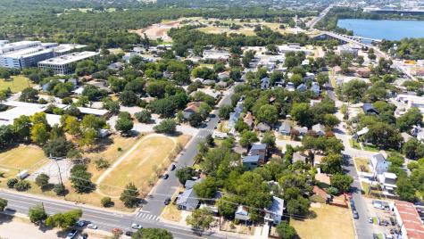 2909 E 5th Street Austin TX 78702