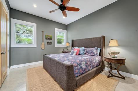 464 County Road 471 Gonzales TX 78629