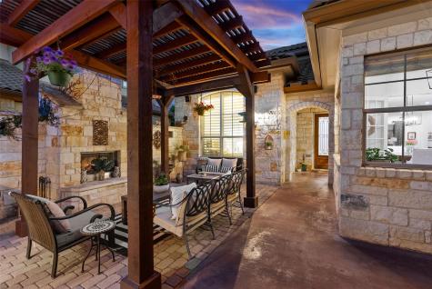 209 Rocky Coast Drive Lakeway TX 78738
