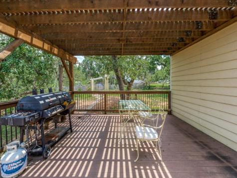 745 Driftwood Lane Cottonwood Shores TX 78657