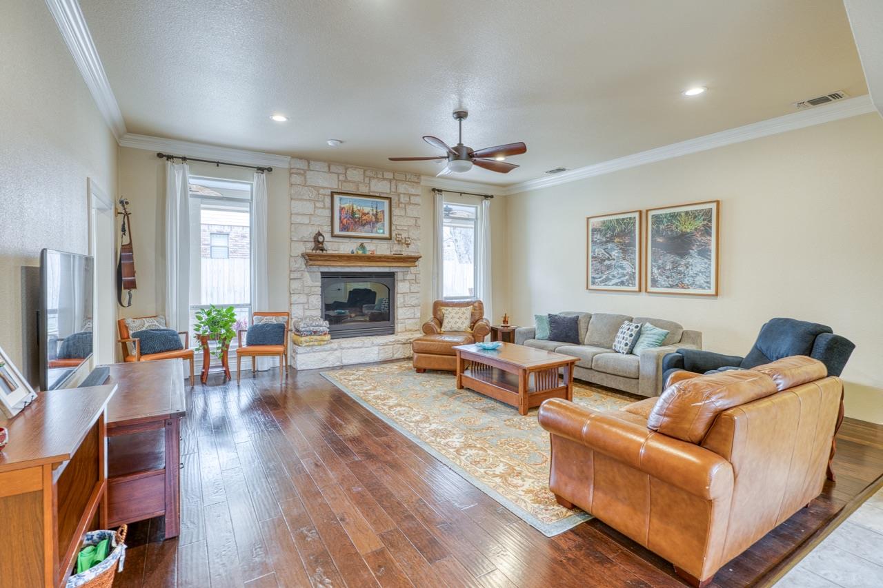 269 Quail Street Meadowlakes TX 78654