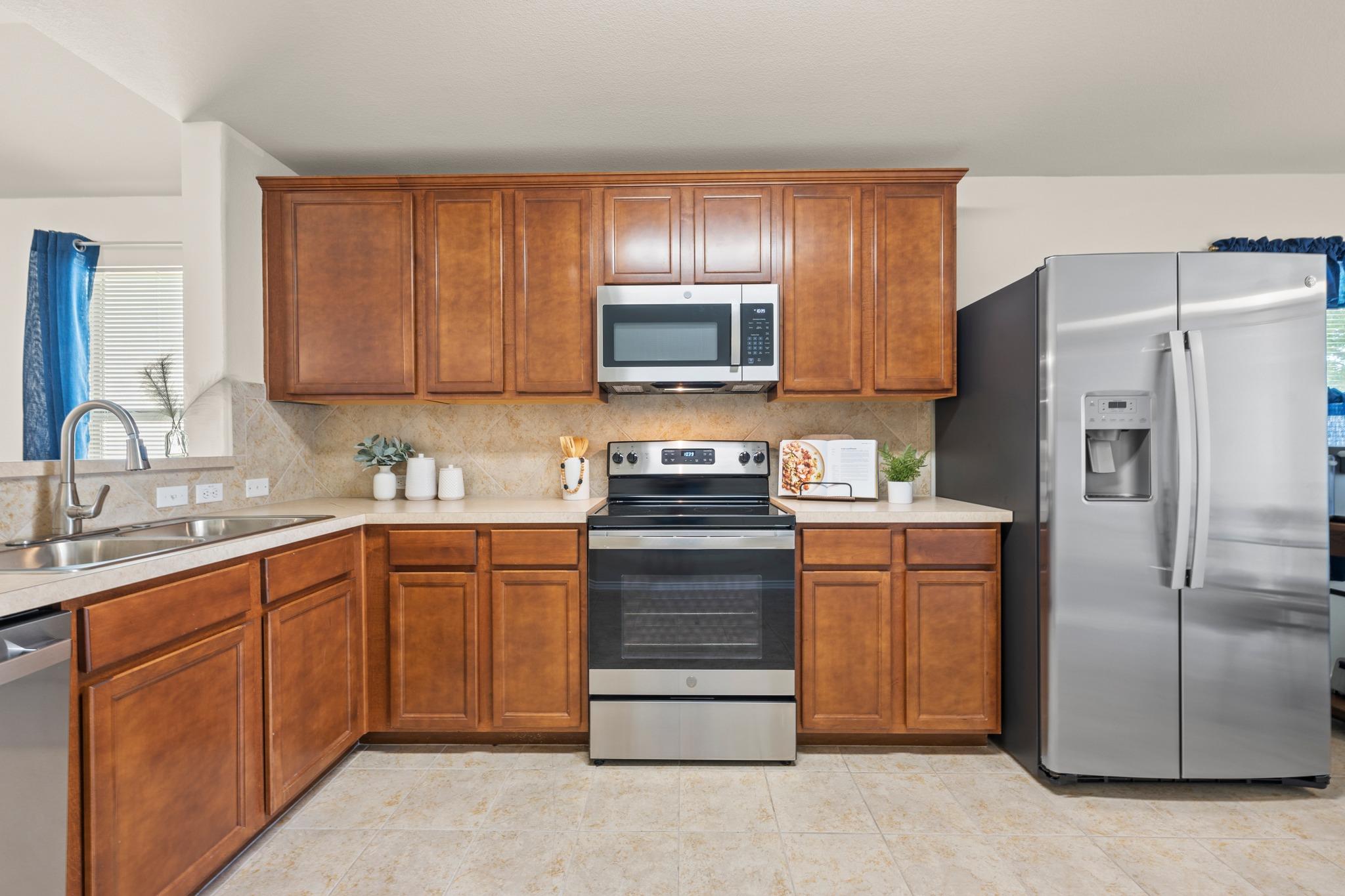 380 Housefinch Loop Leander TX 78641