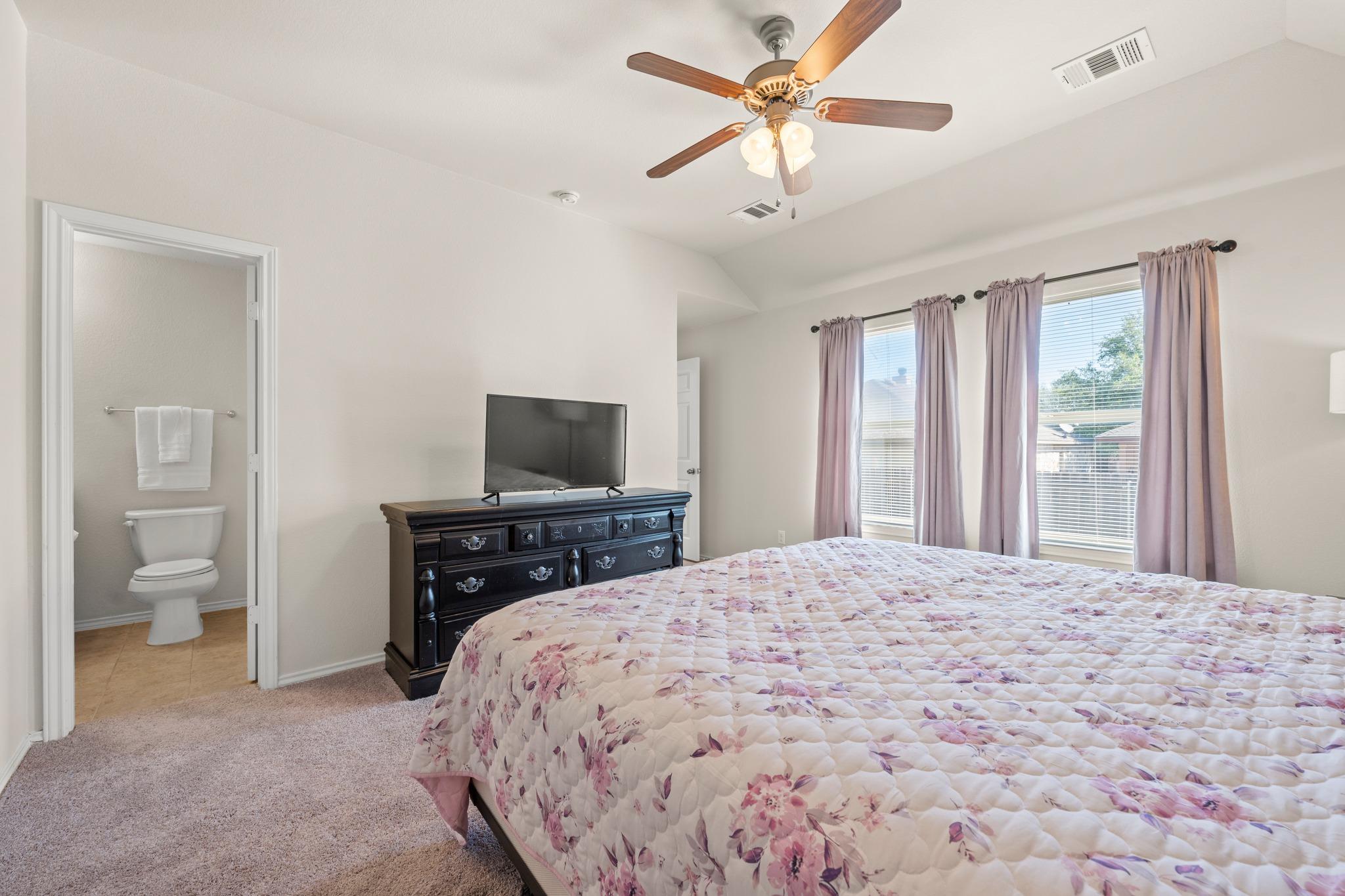 380 Housefinch Loop Leander TX 78641