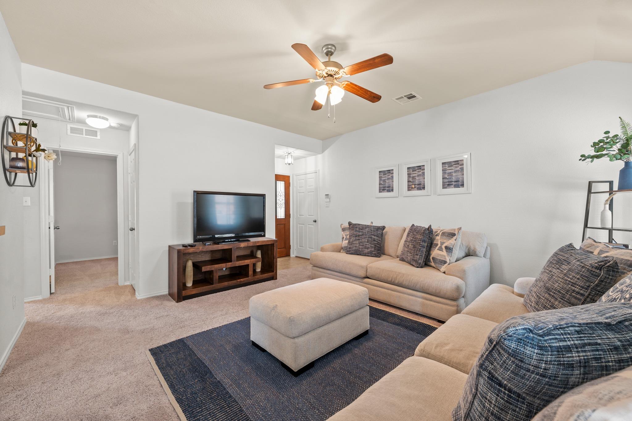 380 Housefinch Loop Leander TX 78641