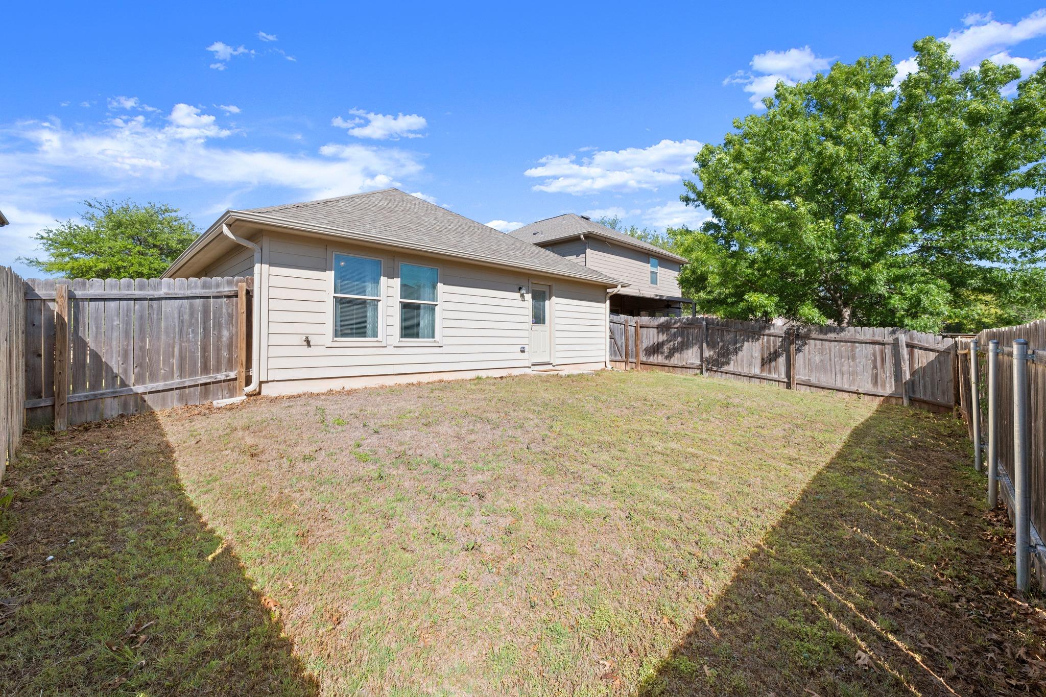 380 Housefinch Loop Leander TX 78641