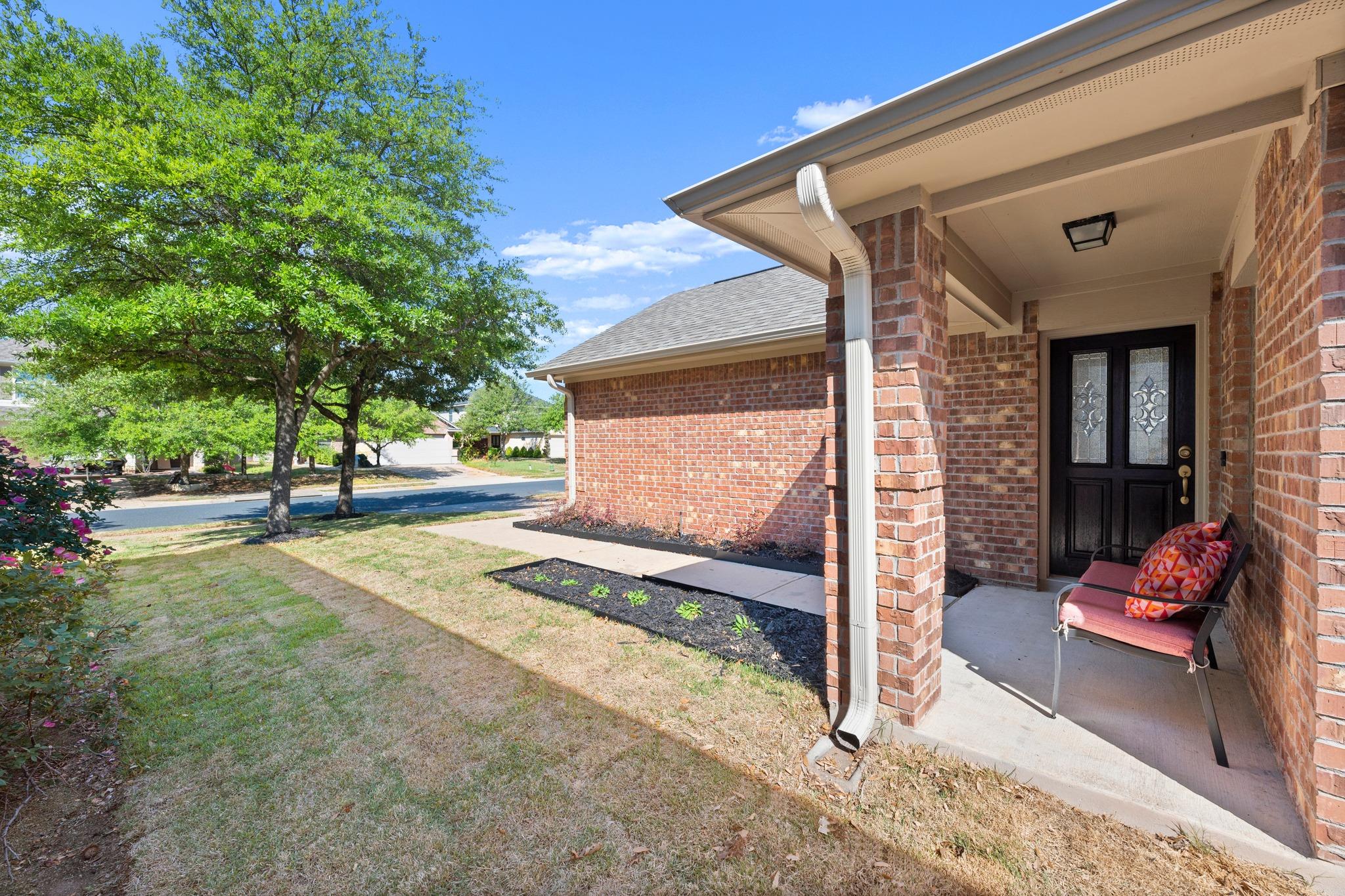 380 Housefinch Loop Leander TX 78641