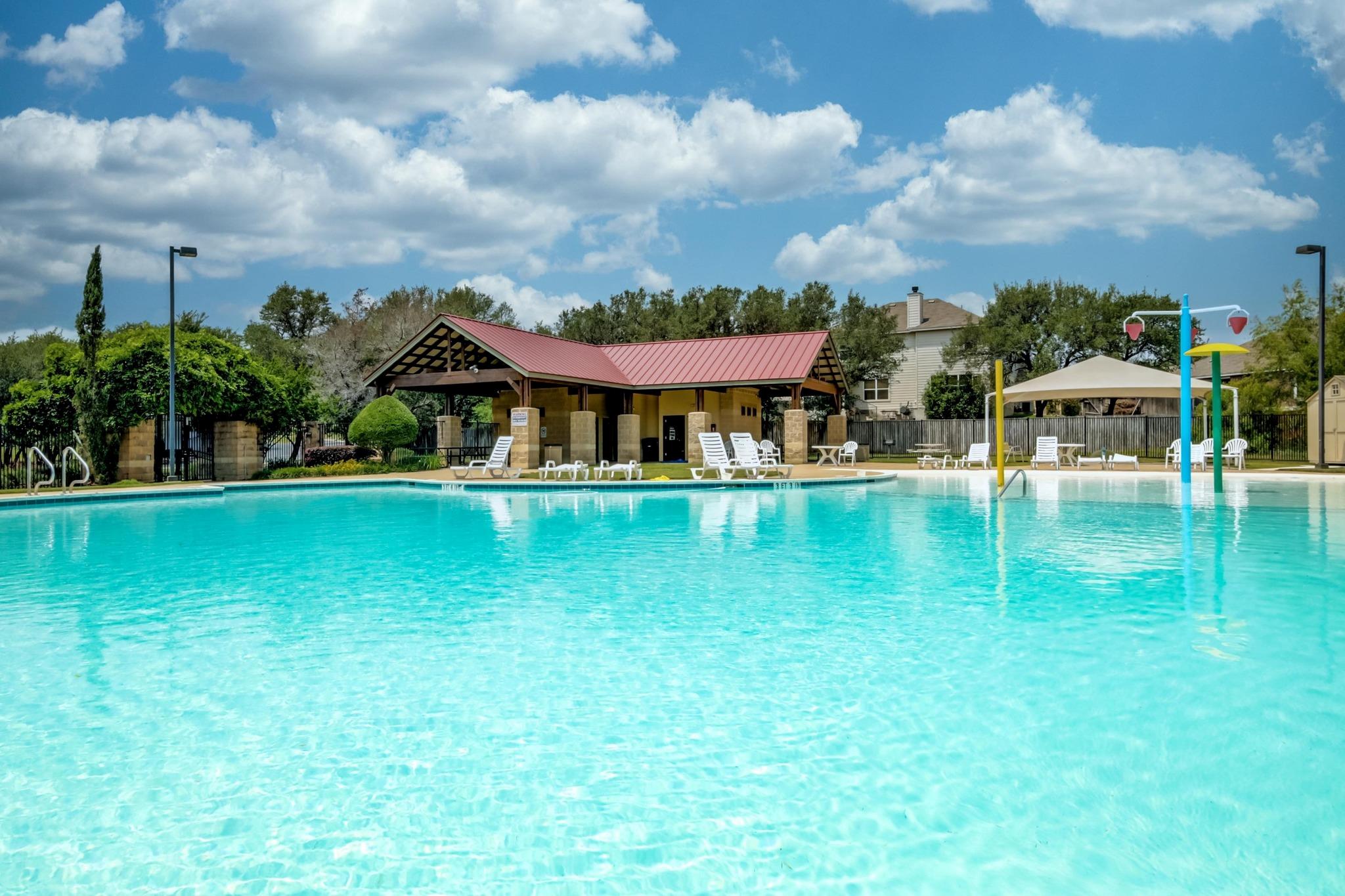 380 Housefinch Loop Leander TX 78641