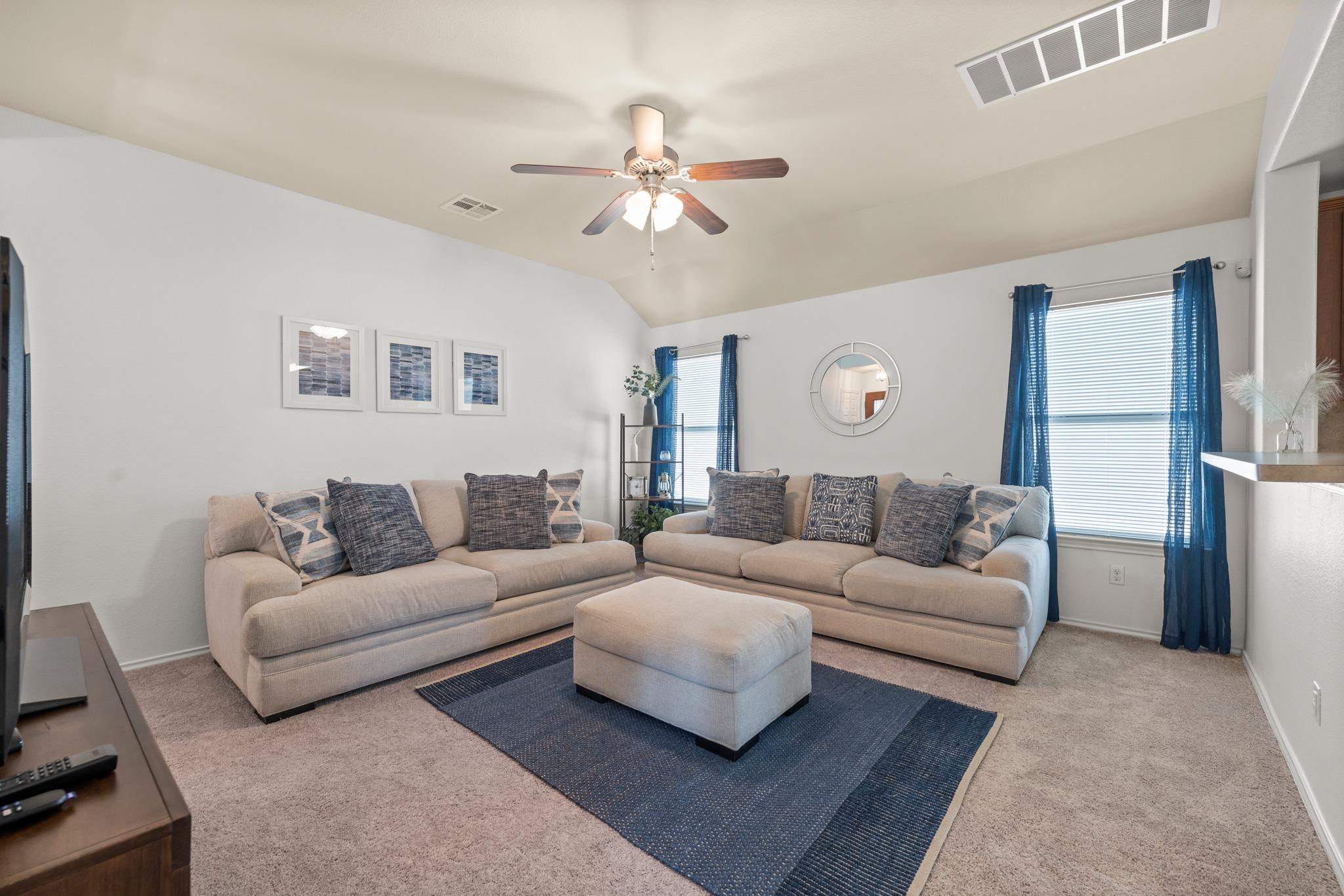 380 Housefinch Loop Leander TX 78641