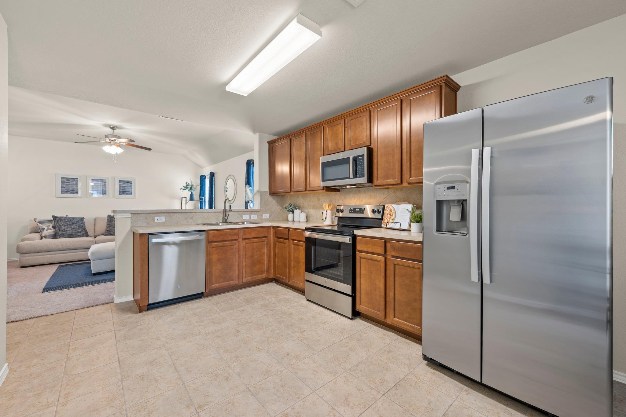 380 Housefinch Loop Leander TX 78641