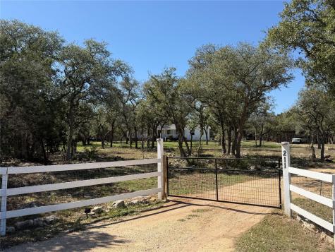 211 Creekwood Court Spring Branch TX 78070
