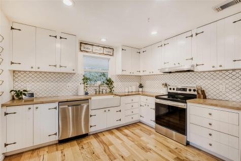211 Creekwood Court Spring Branch TX 78070