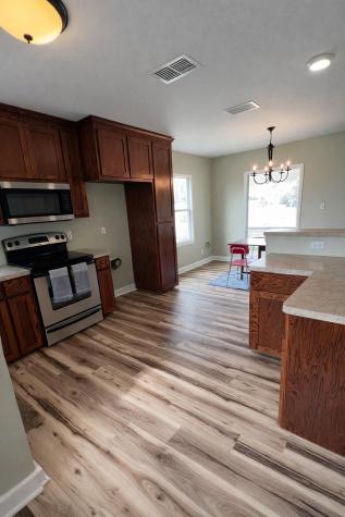 305 W Davilla Street Granger TX 76530