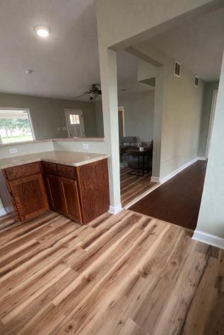 305 W Davilla Street Granger TX 76530
