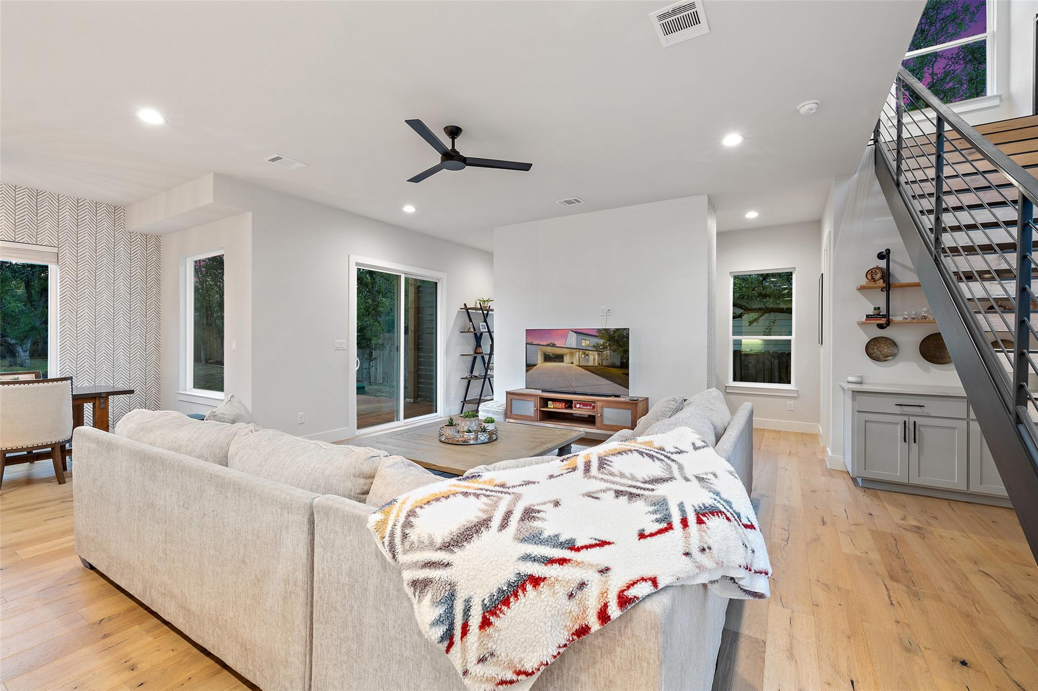 22218 Briarcliff Drive Spicewood TX 78669