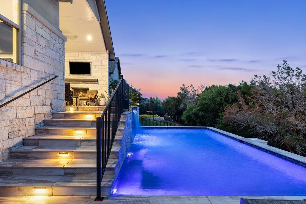 233 Sumalt Gap Way Austin TX 78738