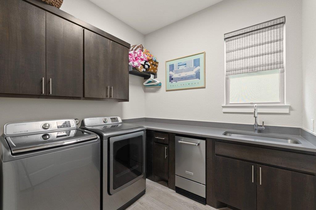 233 Sumalt Gap Way Austin TX 78738