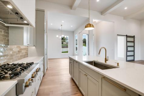 402 Sweet Grass Lane Austin TX 78738