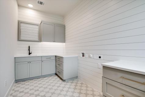402 Sweet Grass Lane Austin TX 78738