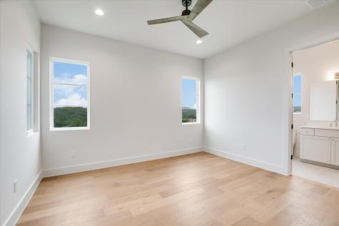 402 Sweet Grass Lane Austin TX 78738