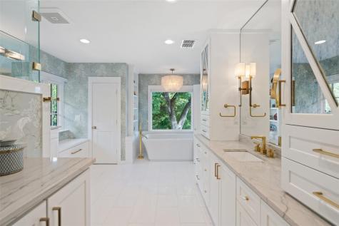 1411 W 10th Street Austin TX 78703