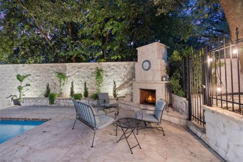1411 W 10th Street Austin TX 78703
