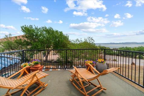 829 Kings Point Drive Canyon Lake TX 78133