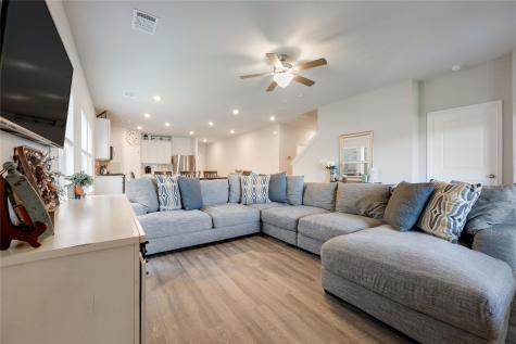 616 Sigourney Way Leander TX 78641