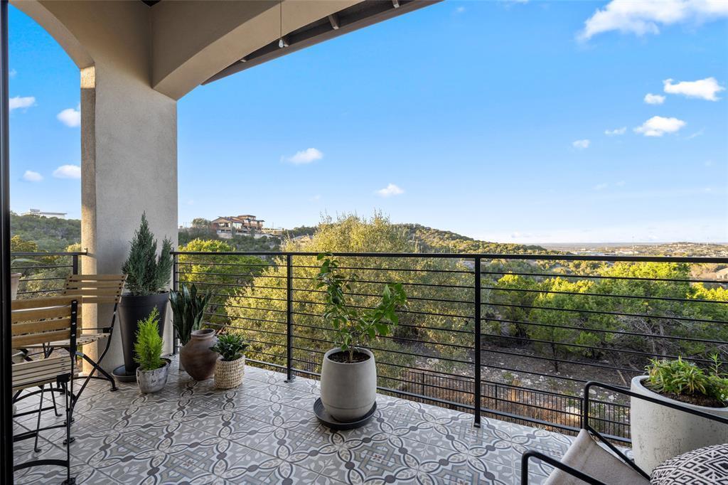 211 Honey Creek Court Austin TX 78738