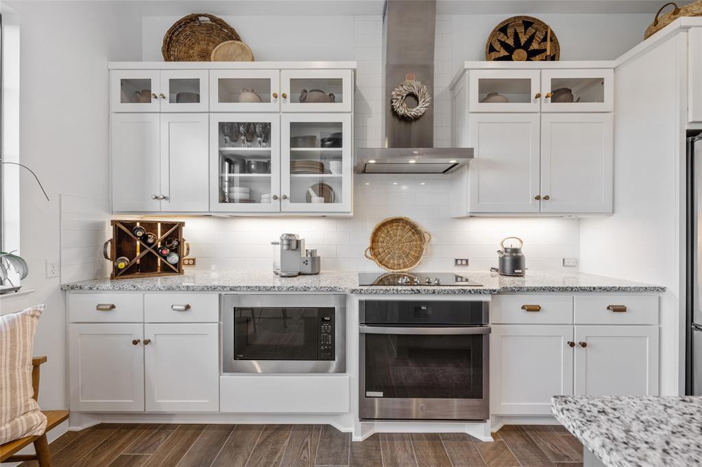 211 Honey Creek Court Austin TX 78738