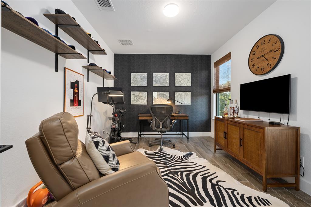 211 Honey Creek Court Austin TX 78738