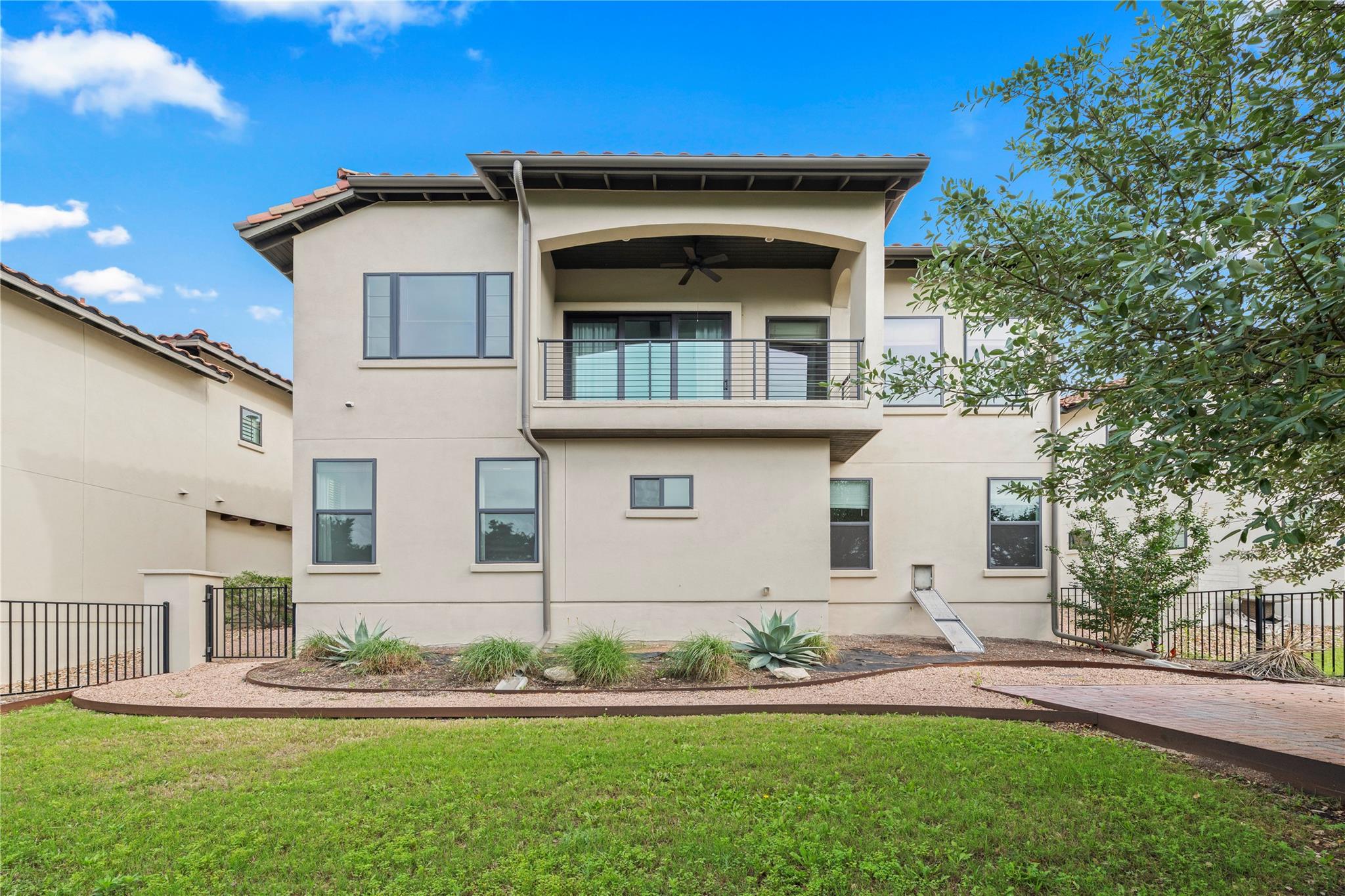 211 Honey Creek Court Austin TX 78738