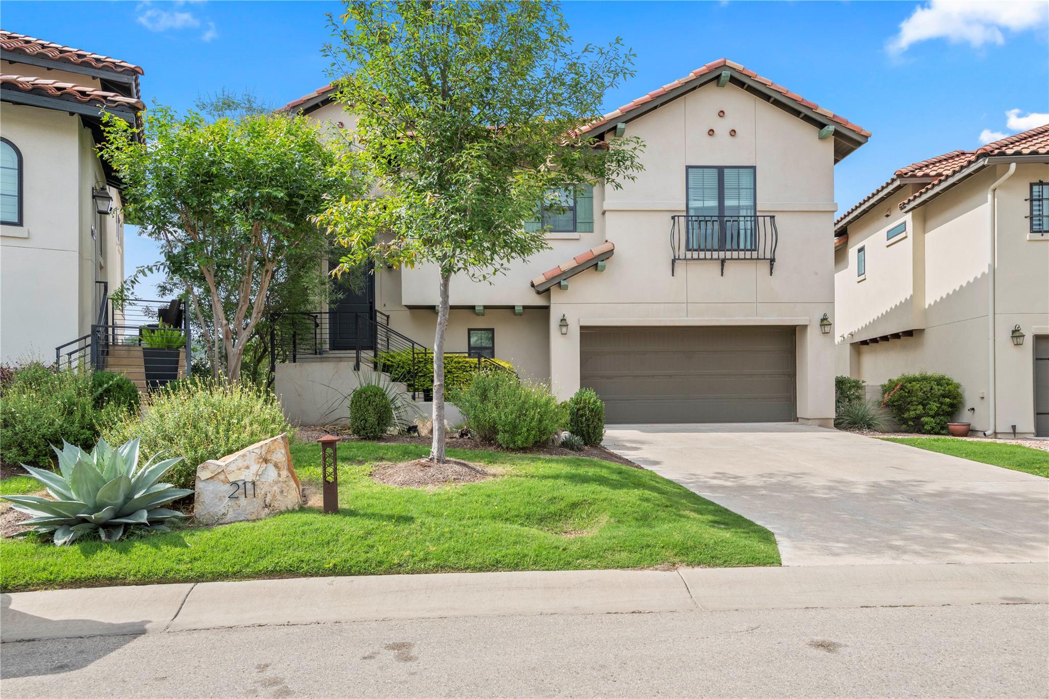 211 Honey Creek Court Austin TX 78738