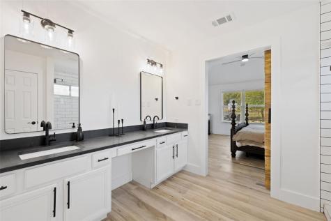 213 Beauchamp Road Dripping Springs TX 78620