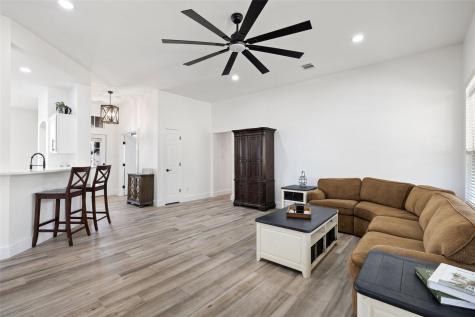 213 Beauchamp Road Dripping Springs TX 78620